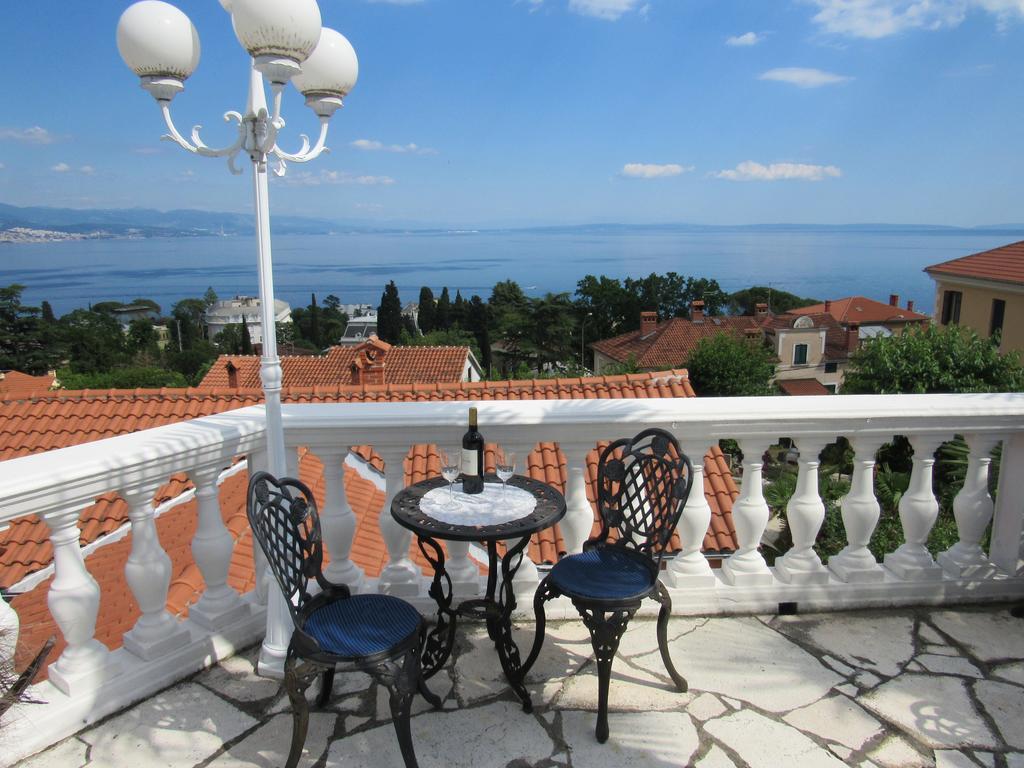 Apartments Villa Palme Opatija Exterior foto